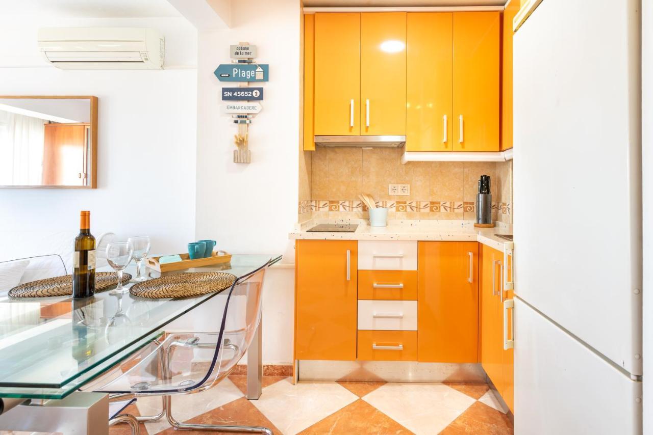 Sunny Seaside Apartment Arroyo De La Miel Exterior foto
